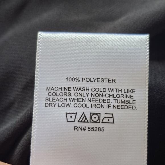 Express Shirt Womens XL Satin Black One Shoulder Asymmetrical Sleeveless Top NEW - Picture 8 of 10